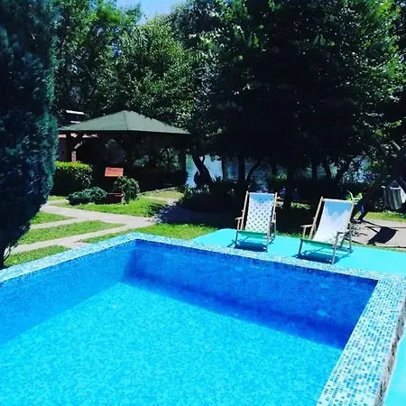 Vikendica Pavle Holiday home Vrhpolje